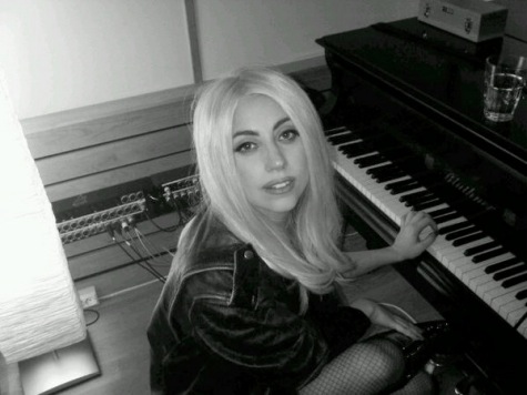 Lady-Gaga-Norway-studio-Born-This-Way.jp