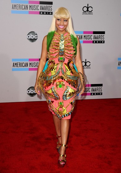 nicki-minaj-red-carpet--392x560.jpg
