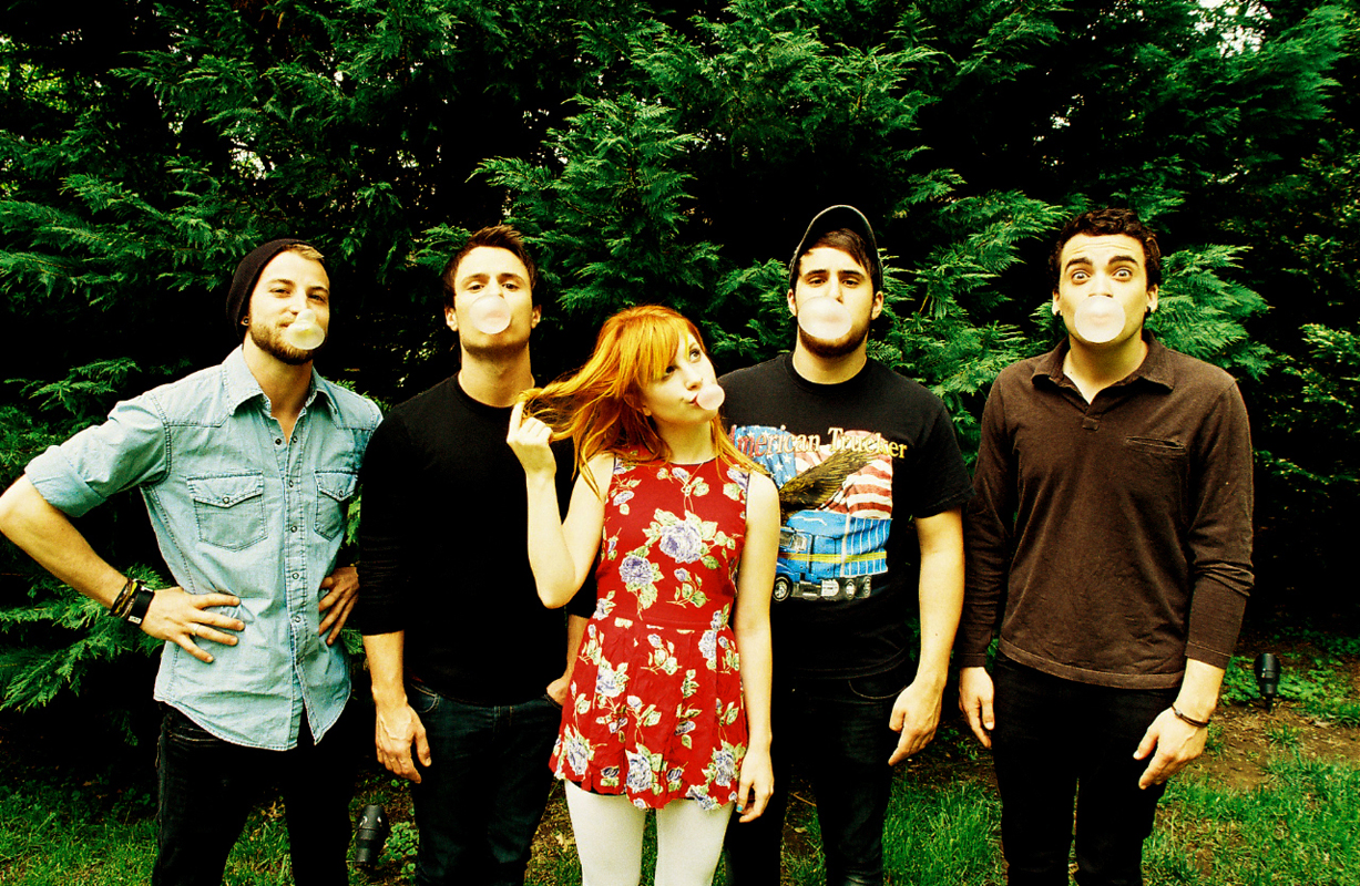 Paramore RK Life: 6 Years of Brand New Eyes: Paramore's Third Album Turns  Six!!