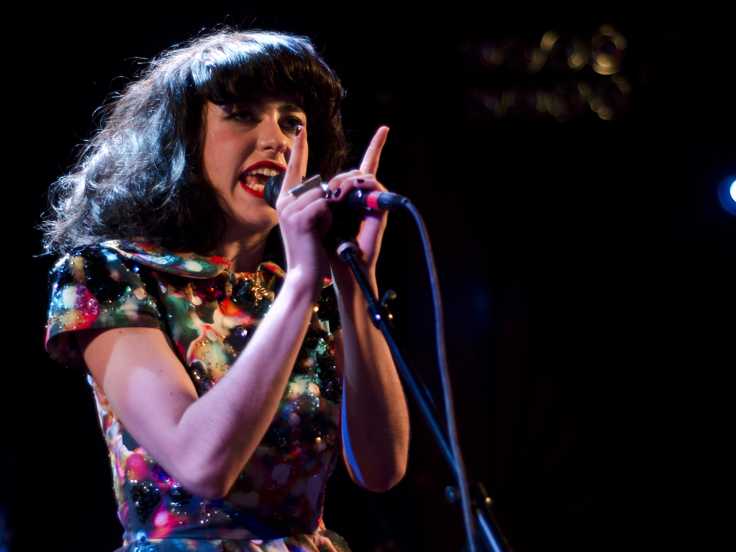 Kimbra Settles Down At The Troubadour (PHOTOS) Idolator