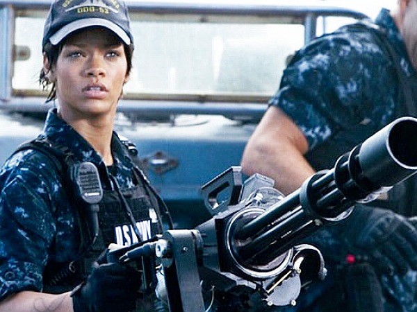 rihanna photo gun rihanna photo gun