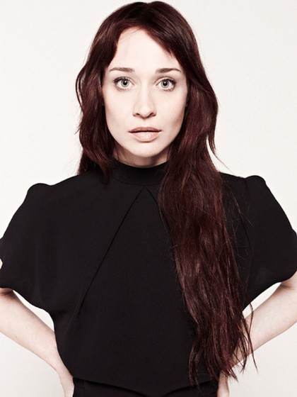 fiona-apple-blackbook-420x560.jpg