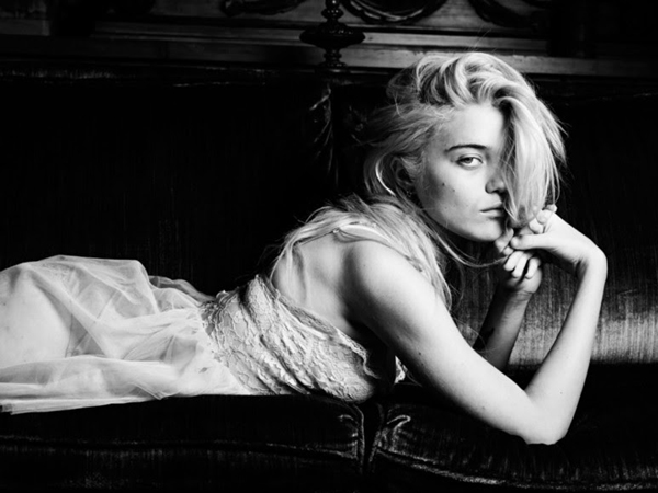 sky ferreira instagram sky ferreira teases new night time my time tracks on sky ferreira instagram sky ferreira teases new night time my time tracks on