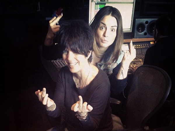 jojo-diane-warren-studio-600x450.jpg